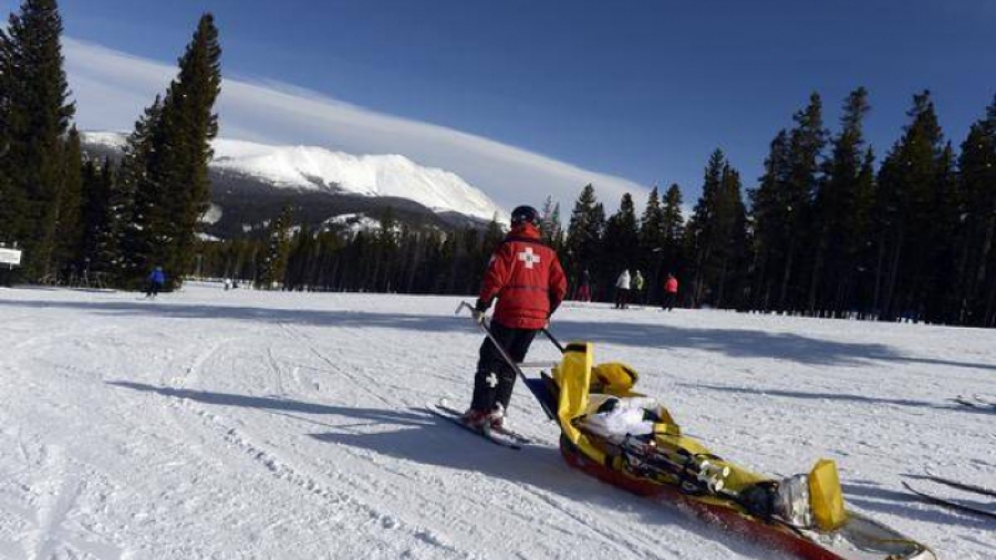 Hulpverlening na een ski-ongeluk